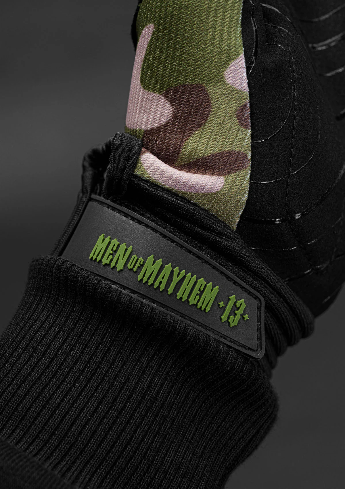 Glove Classic Multicam Camo - Image 6