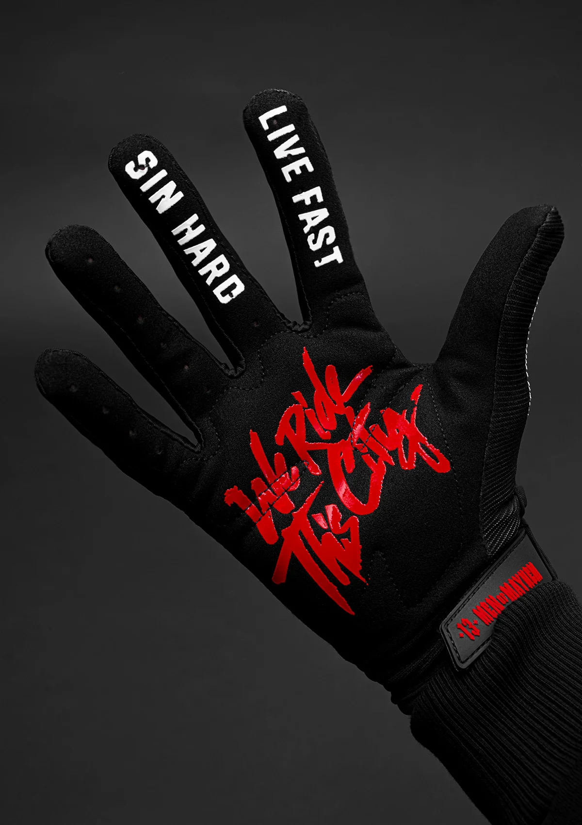Glove Mayhem Hamburg - Image 4