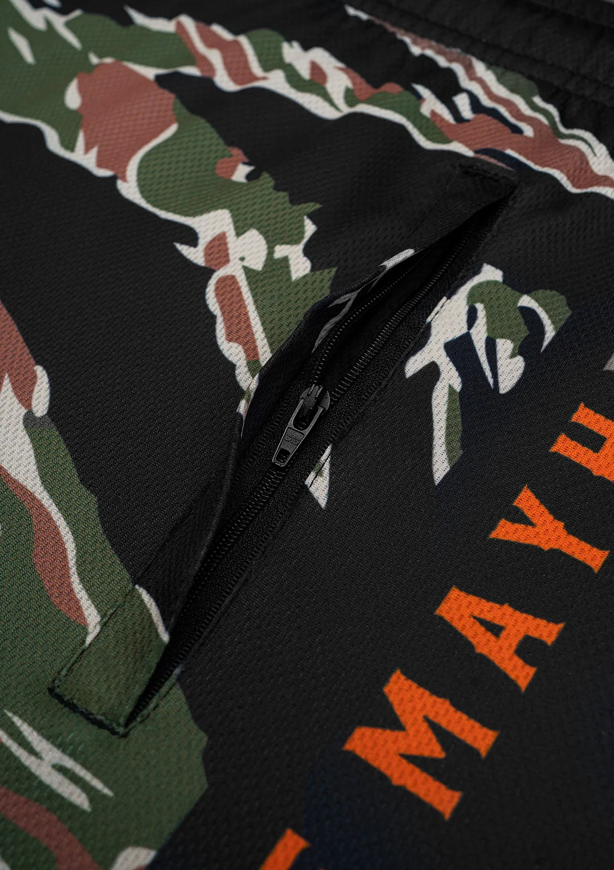 Light Shorts Tiger Camo - Image 4